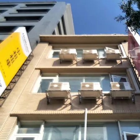 Bridge Living Hotel